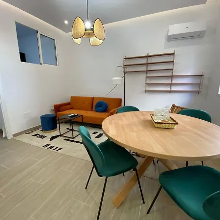 Daire Center And Renovated *